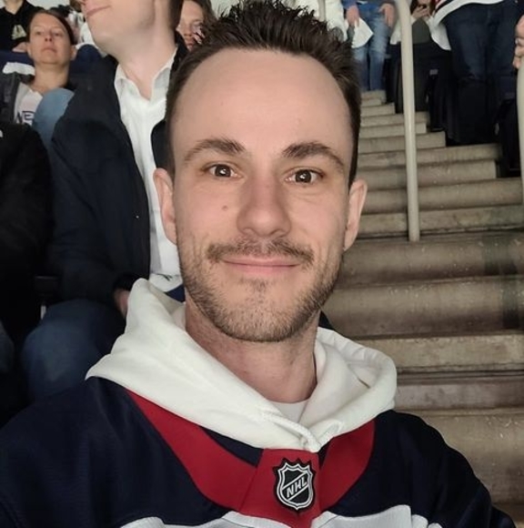 Meet your Posher, Kenneth - Picture 1 of 1